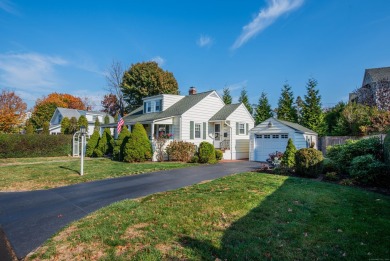 Beach Home For Sale in Fairfield, Connecticut