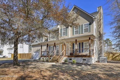 Beach Home Active Under Contract in Sneads Ferry, North Carolina