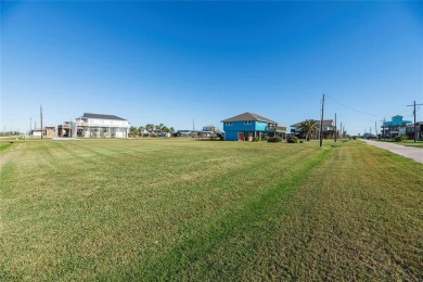 Beach Lot For Sale in Crystal Beach, Texas