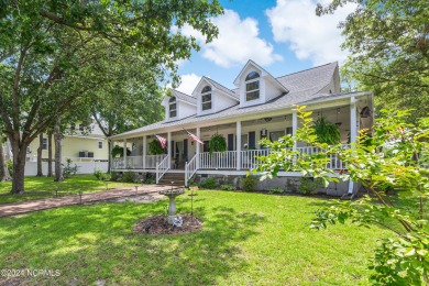 Beach Home For Sale in Oak Island, North Carolina