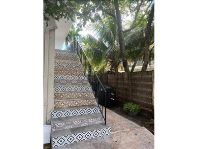 Beach Home For Sale in Miami Beach, Florida