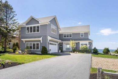 Beach Home For Sale in Scarborough, Maine