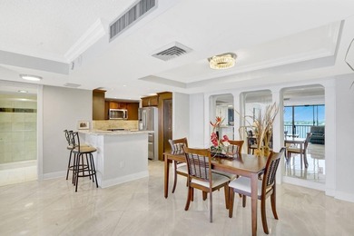 Beach Condo For Sale in West Palm Beach, Florida