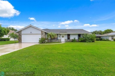 Beach Home Sale Pending in Lake Worth, Florida