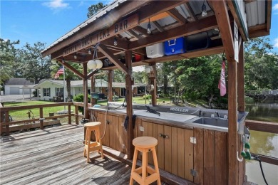Beach Home For Sale in Brunswick, Georgia