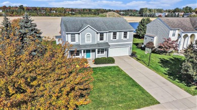 Beach Home For Sale in Holland, Michigan