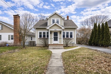 Beach Home Sale Pending in Rochester, New York