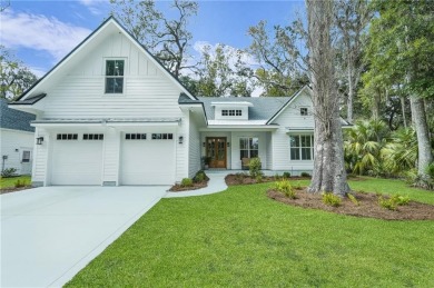Beach Home For Sale in Waverly, Georgia
