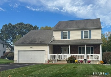 Beach Home Sale Pending in East Haven, Connecticut