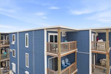 Beach Condo For Sale in North Topsail Beach, North Carolina