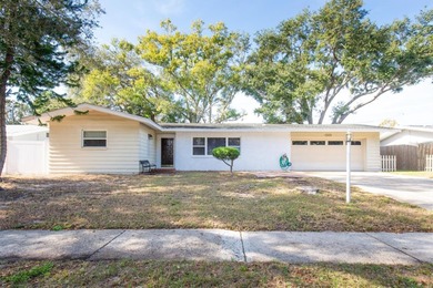 Beach Home Sale Pending in Clearwater, Florida