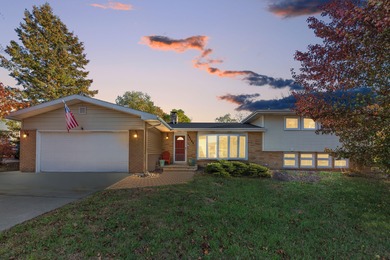 Beach Home For Sale in New Buffalo, Michigan