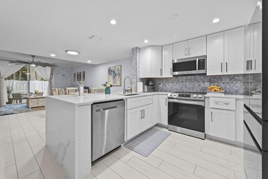 Beach Townhome/Townhouse For Sale in Boca Raton, Florida