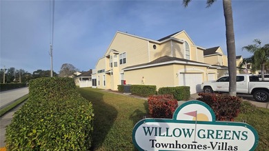 Beach Townhome/Townhouse For Sale in Largo, Florida