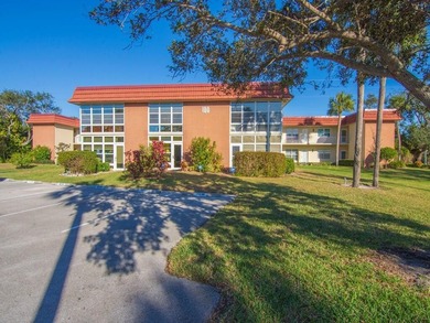 Beach Condo For Sale in Vero Beach, Florida