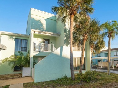 Beach Condo For Sale in Indian Rocks Beach, Florida