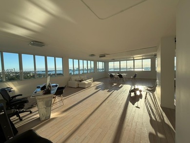 Beach Condo For Sale in North Miami, Florida