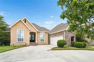 Home For Sale in Slidell image photo picture