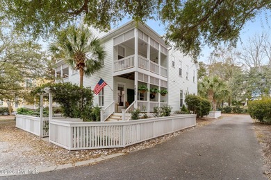 Beach Townhome/Townhouse For Sale in Carolina Beach, North Carolina