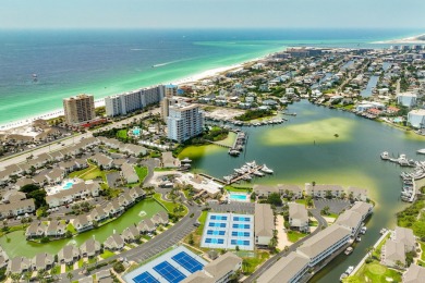 Beach Condo Sale Pending in Destin, Florida