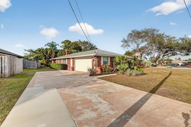 Beach Home Active Under Contract in Port Saint Lucie, Florida