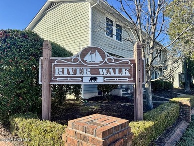 Beach Condo For Sale in New Bern, North Carolina
