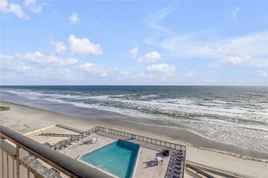 Beach Condo For Sale in New Smyrna Beach, Florida
