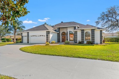 Beach Home For Sale in Weeki Wachee, Florida