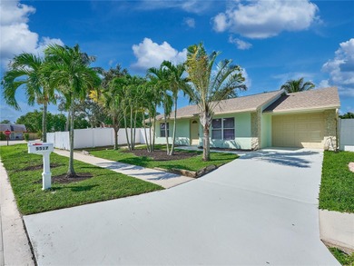 Beach Home Sale Pending in Lake Worth, Florida
