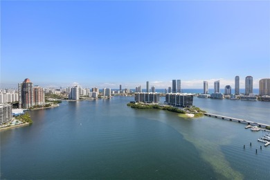 Beach Condo For Sale in Aventura, Florida