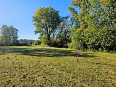 Beach Acreage Sale Pending in South Haven, Michigan