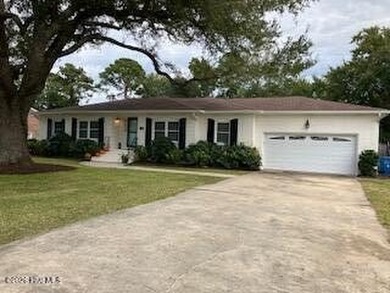 Beach Home For Sale in Wilmington, North Carolina