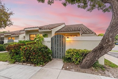 Beach Home For Sale in Boca Raton, Florida