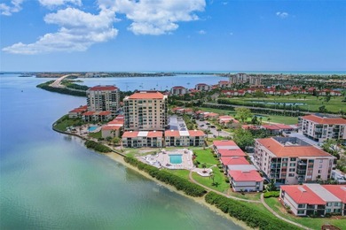 Beach Condo For Sale in St. Petersburg, Florida