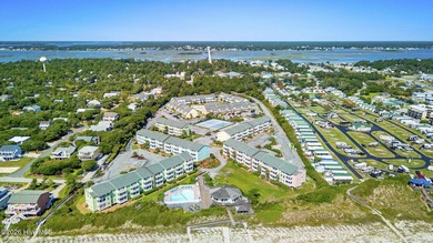 Beach Condo For Sale in Emerald Isle, North Carolina