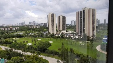 Beach Condo For Sale in Aventura, Florida