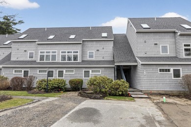 Beach Condo For Sale in Old Orchard Beach, Maine