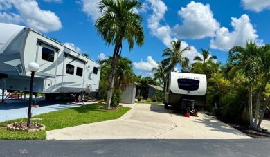 Beach Lot For Sale in Chokoloskee, Florida