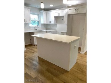 Beach Condo For Sale in Fort Myers, Florida