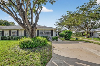 Beach Home For Sale in Boynton Beach, Florida