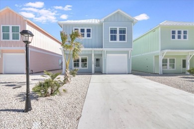 Beach Home For Sale in Fulton, Texas