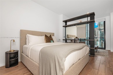 Beach Condo For Sale in Miami, Florida