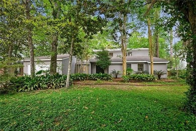 Beach Home For Sale in Mandeville, Louisiana