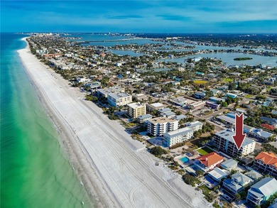 Beach Condo For Sale in Indian Rocks Beach, Florida