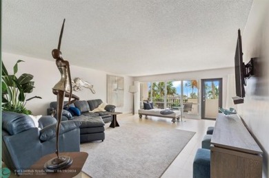 Beach Condo For Sale in Lauderdale By The Sea, Florida