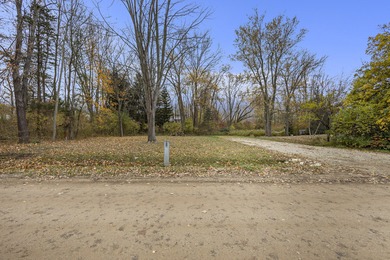 Beach Lot Active Under Contract in South Haven, Michigan