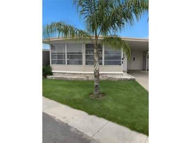 Home For Sale in St. Petersburg image photo picture