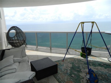 Beach Condo For Sale in Sunny Isles Beach, Florida