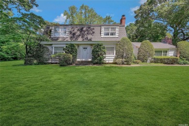 Beach Home For Sale in Cold Spring Harbor, New York