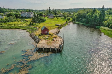 Beach Home For Sale in Vinalhaven, Maine